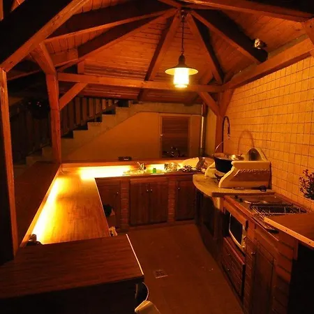 Gasthuis Eszti Vendeghaz *